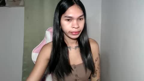 ursweet_zeviixx online show from November 22, 2025, 9:19 am