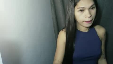 Snapshot of ursweet_zeviixx chatting on June 4, 2026, 9:37 am ursweet_zeviixx online show from June 4, 2026, 9:37 am
