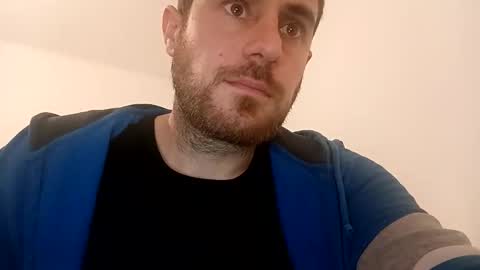 ursweetdreamx online show from November 19, 2025, 11:21 am