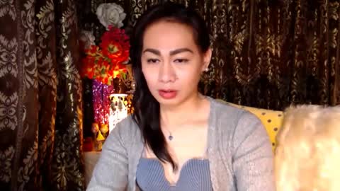 Snapshot of urtimelessbeauty chatting on January 28, 2025, 10:12 pm Merca online show from January 28, 2025, 10:12 pm