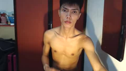 Snapshot of urtwink_jm chatting on April 18, 2026, 2:26 am mark online show from April 18, 2026, 2:26 am