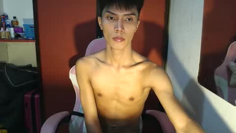 Snapshot of urtwink_jm chatting on April 19, 2026, 1:16 am mark online show from April 19, 2026, 1:16 am