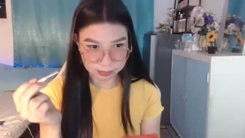 Ashley Kate Mateo Gray online show from March 14, 2026, 10:21 am