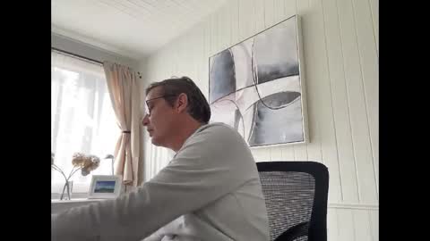 Snapshot of usablemale chatting on February 27, 2025, 10:31 pm P online show from February 27, 2025, 10:31 pm