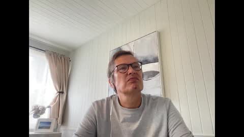 Snapshot of usablemale chatting on March 12, 2025, 6:33 pm P online show from March 12, 2025, 6:33 pm