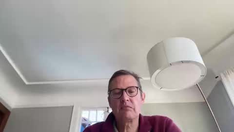 Snapshot of usablemale chatting on October 17, 2025, 6:32 pm P online show from October 17, 2025, 6:32 pm