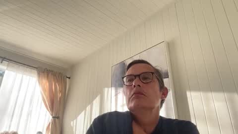 Snapshot of usablemale chatting on October 27, 2025, 11:52 pm P online show from October 27, 2025, 11:52 pm