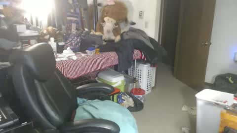 Snapshot of usgoober chatting on February 2, 2026, 12:48 pm Eric online show from February 2, 2026, 12:48 pm