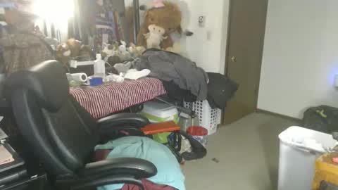 Snapshot of usgoober chatting on February 3, 2026, 11:59 am Eric online show from February 3, 2026, 11:59 am