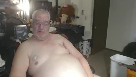 Snapshot of usgoober chatting on February 5, 2026, 12:10 pm Eric online show from February 5, 2026, 12:10 pm