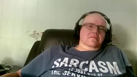 usstarr1 online show from April 23, 2026, 2:08 pm