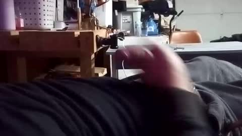 uwannnas online show from April 21, 2026, 9:48 am