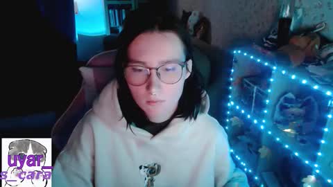 Snapshot of uyar_ chatting on November 9, 2025, 10:13 am Cara online show from November 9, 2025, 10:13 am