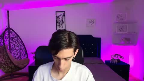 UYUKIE online show from September 18, 2025, 12:07 pm