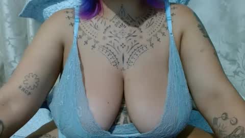 Snapshot of vaholiver chatting on September 26, 2025, 4:38 am Vah Oliver online show from September 26, 2025, 4:38 am