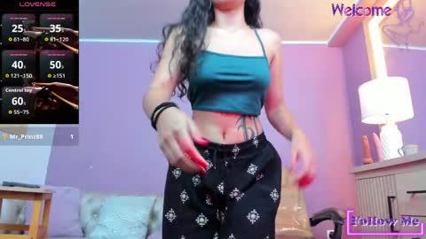 Vaiolet Harris online show from June 3, 2026, 2:33 pm