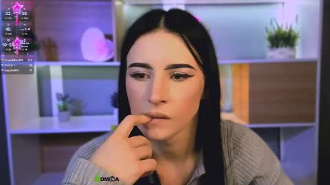 vaiolet_lovely online show from April 26, 2026, 1:47 am