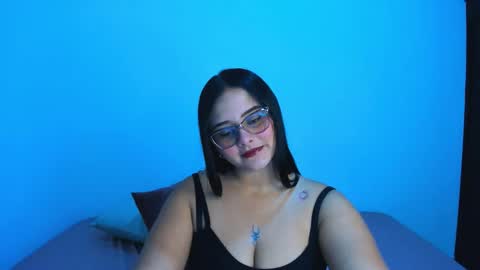 Snapshot of val_ferrer chatting on September 11, 2025, 2:22 am Valeria online show from September 11, 2025, 2:22 am