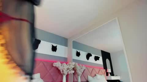 Snapshot of val_oconner chatting on September 24, 2025, 3:10 am val_oconner online show from September 24, 2025, 3:10 am