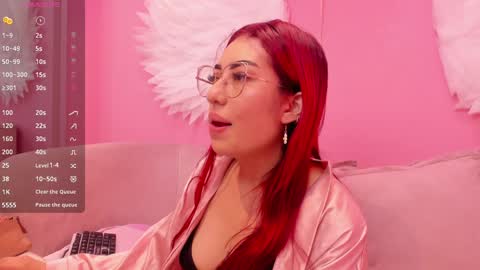 Snapshot of valcherry_ chatting on February 3, 2025, 12:03 pm Val online show from February 3, 2025, 12:03 pm