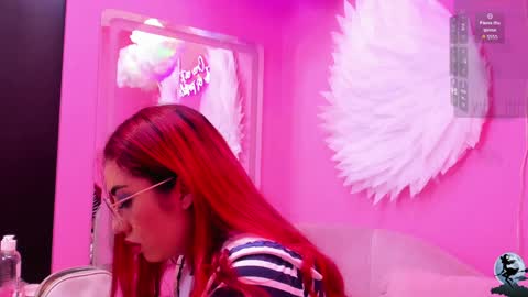 Snapshot of valcherry_ chatting on February 7, 2025, 3:12 am Val online show from February 7, 2025, 3:12 am