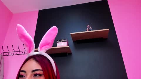 Snapshot of valcherry_ chatting on February 23, 2025, 3:02 am Val online show from February 23, 2025, 3:02 am