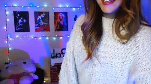 Snapshot of valcooky chatting on February 11, 2025, 1:31 am Hi I am Valcooky online show from February 11, 2025, 1:31 am