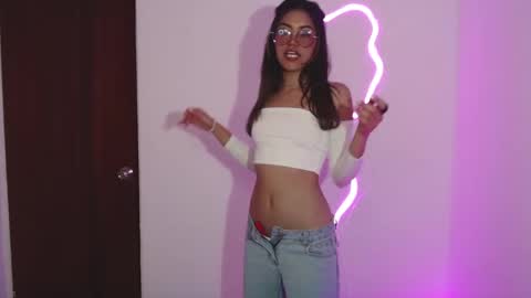 Hi I am Valcooky online show from May 6, 2026, 4:08 am