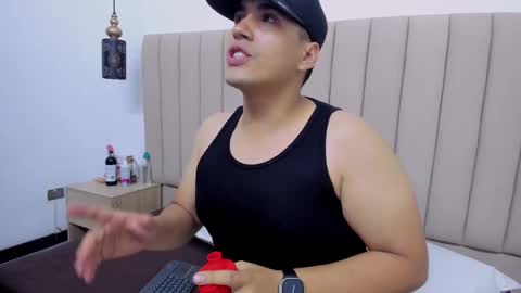 Samantha y Matt online show from September 26, 2025, 3:32 am