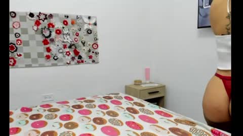 valen_col online show from June 26, 2026, 3:00 am