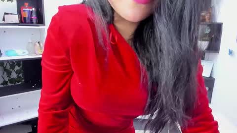 Snapshot of valen_lopeez chatting on February 9, 2026, 4:16 am valen lopeez online show from February 9, 2026, 4:16 am