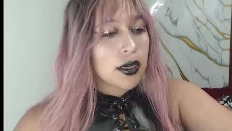 valen_ross7 online show from March 2, 2026, 6:59 pm