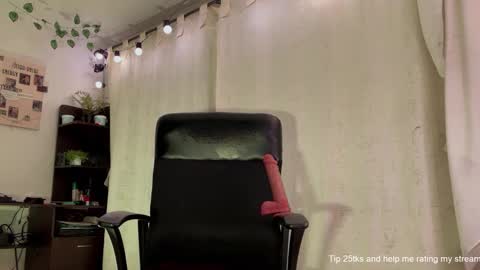   Valentin  independent Cam Boy     online show from January 11, 2025, 4:38 am