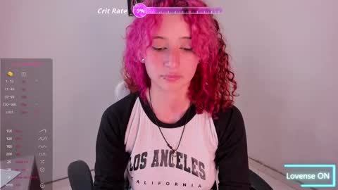 Snapshot of valent_27 chatting on October 23, 2025, 11:35 pm Valentina online show from October 23, 2025, 11:35 pm