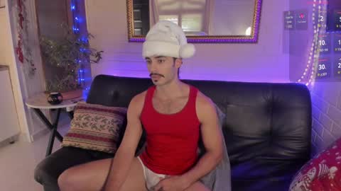 Snapshot of valentin_hoffman chatting on December 13, 2024, 12:50 pm valentin_hoffman online show from December 13, 2024, 12:50 pm