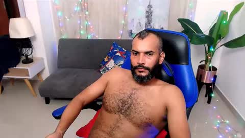 Valentine online show from December 7, 2024, 5:53 pm