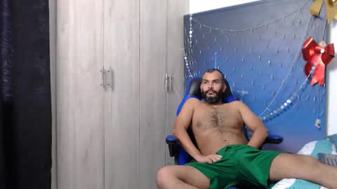 Valentine online show from December 11, 2024, 2:33 pm