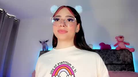 Snapshot of valentina_alba chatting on January 5, 2025, 9:14 pm Valentina online show from January 5, 2025, 9:14 pm