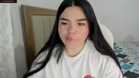 valentina_anzuate online show from December 7, 2024, 5:04 am