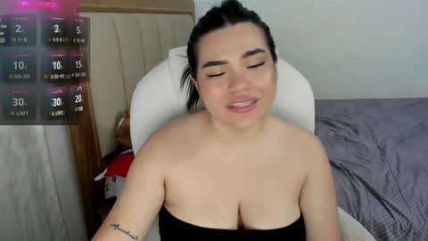 valentina_anzuate online show from December 27, 2024, 5:42 am