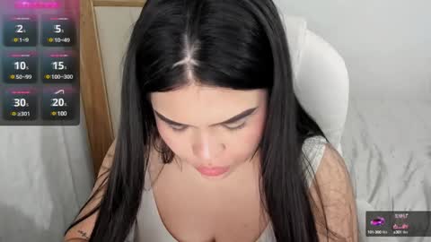 valentina_anzuate online show from January 25, 2025, 5:40 am