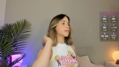 Snapshot of valentina_m17 chatting on September 23, 2025, 1:08 am VALENTINA online show from September 23, 2025, 1:08 am