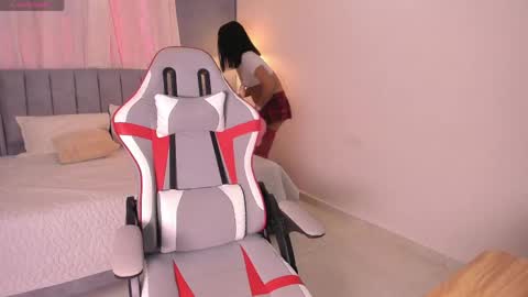 Valentina online show from May 26, 2026, 12:34 pm