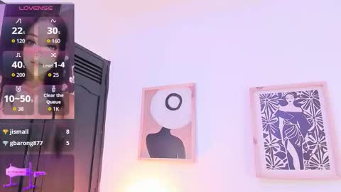 Snapshot of valentinna_montess chatting on November 5, 2025, 2:28 pm Valentina montes online show from November 5, 2025, 2:28 pm