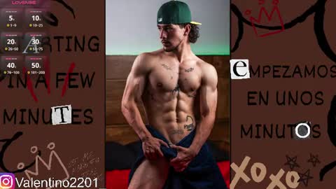 Snapshot of valentino_2201 chatting on July 3, 2026, 1:56 am Valentino - 15 OFF valentino2201 online show from July 3, 2026, 1:56 am