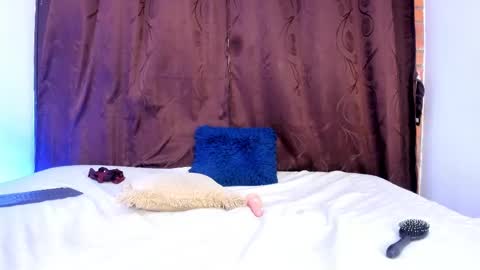 Snapshot of valentino_moura_ chatting on February 27, 2025, 3:15 pm VALENTINO MOURA online show from February 27, 2025, 3:15 pm