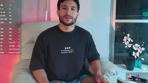 Valentino online show from January 27, 2025, 5:03 am