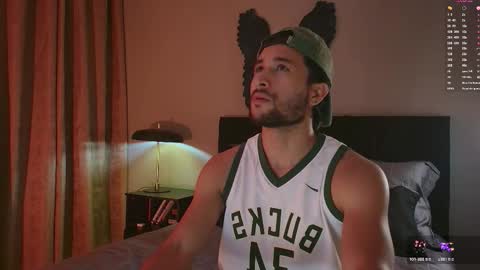 Snapshot of valentinoford chatting on February 6, 2026, 2:38 am Valentino online show from February 6, 2026, 2:38 am