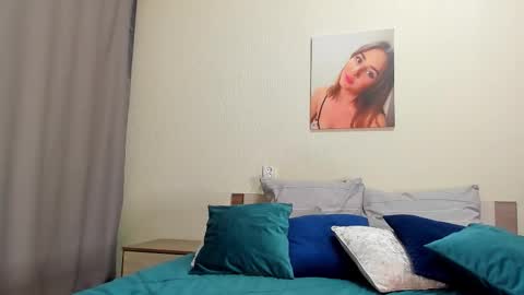 Kate online show from December 19, 2025, 2:18 am