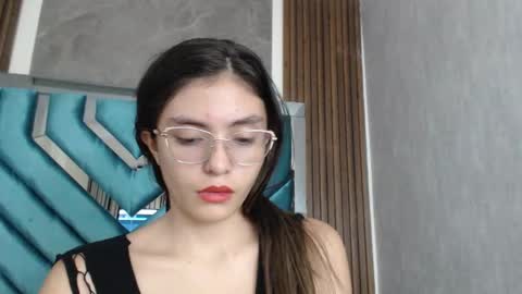 Snapshot of valer_ylargo chatting on September 9, 2025, 11:43 am valer_ylargo online show from September 9, 2025, 11:43 am